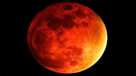 mito de la luna roja